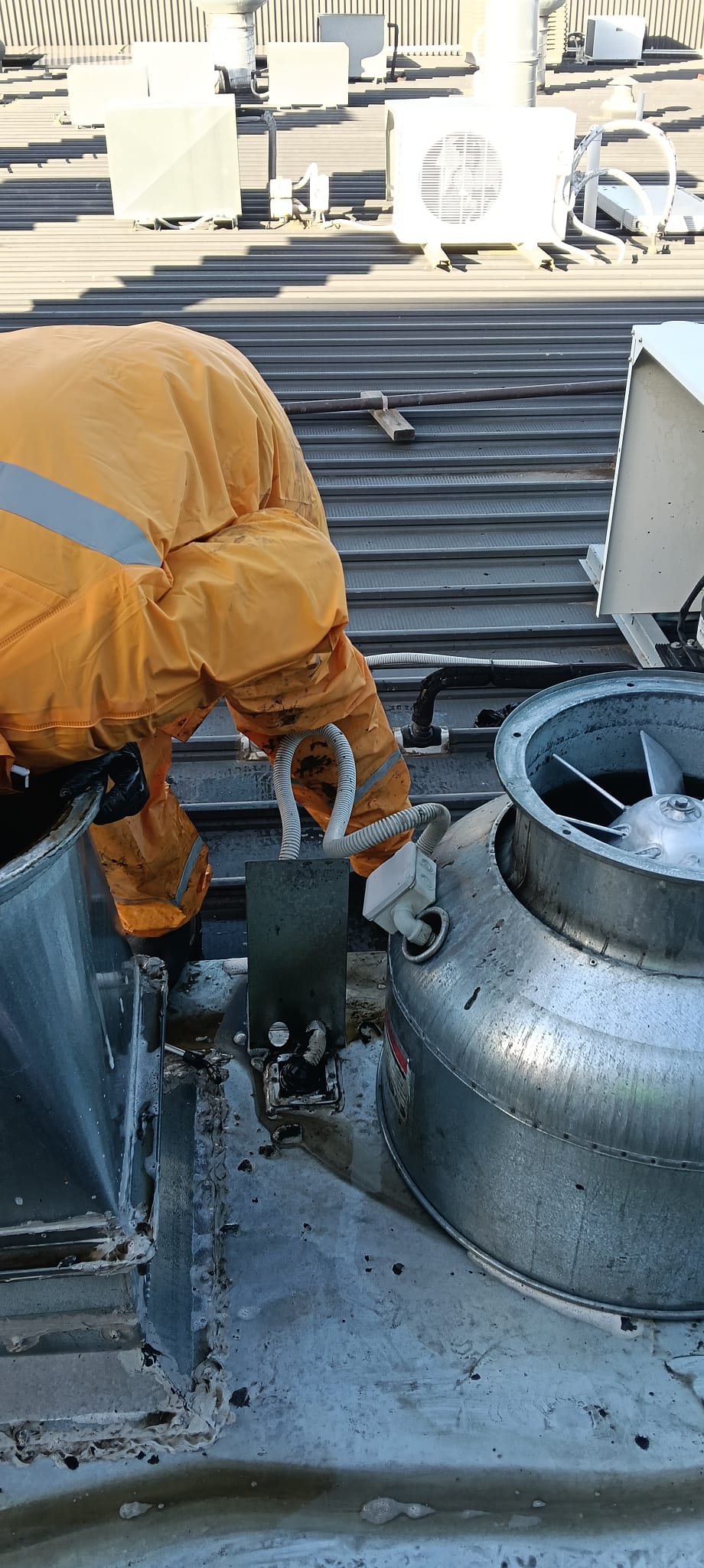 Kitchen exhaust cleaning